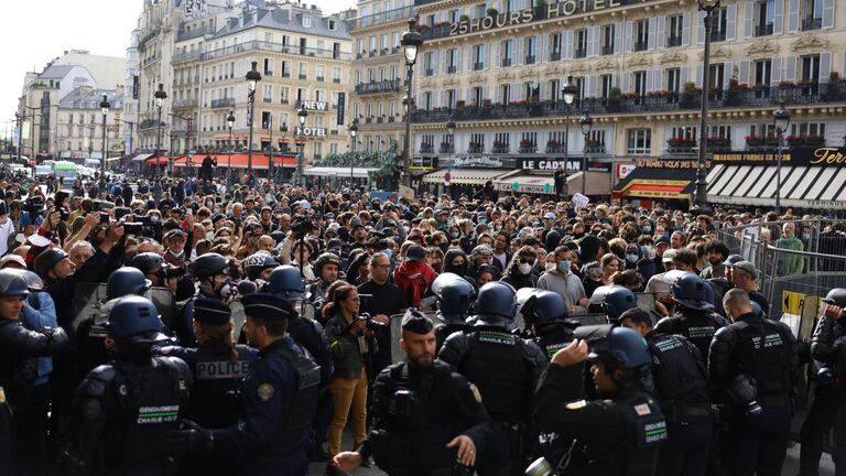 АТАГ оценила влияние протестов во Франции на турпоток