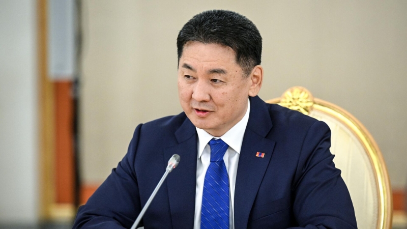 Чингисхан объединил Запад и Восток, заявил президент Монголии