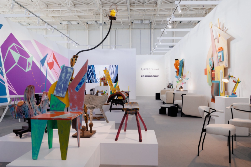 Что интересного посмотреть и купить на Cosmoscow 2025: гид по ярмарке
