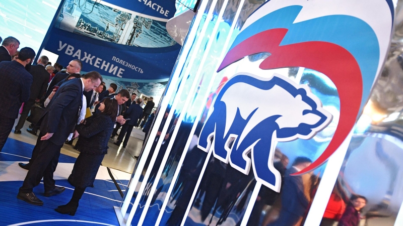 ЕР подготовит участников СВО к выборам в Госдуму, заявил Якушев