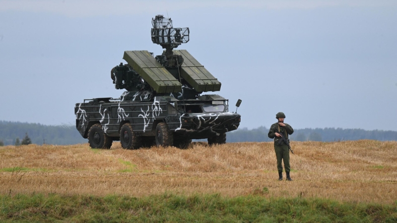 Глава Минобороны Белоруссии прибыл на учения "Запад-2025"