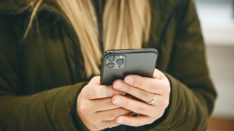 Исследование показало, как россияне реагируют на сообщения мошенников