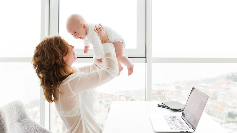 Юрист рассказала, как подстраховаться от запрета выезда ребенка за границу