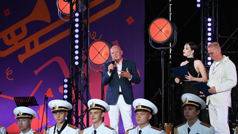 Киселев рассказал о миссии артиста