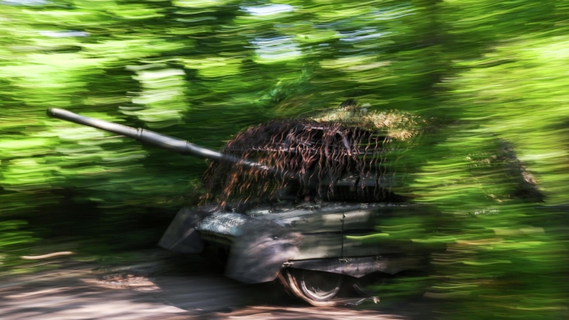 Командир танка бригады имени Невского в одиночку вывел машину из-под огня