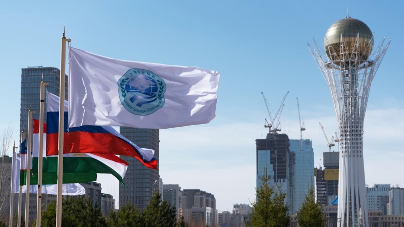 Лаос хочет вступить в ШОС, заявил глава МИД страны на ВЭФ