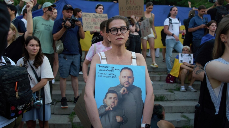 &ldquo;Мало не покажется&rdquo;: экс-премьер Украины рассказал, что ожидает Киев