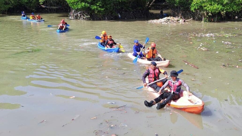 На Бали объявили режим ЧП