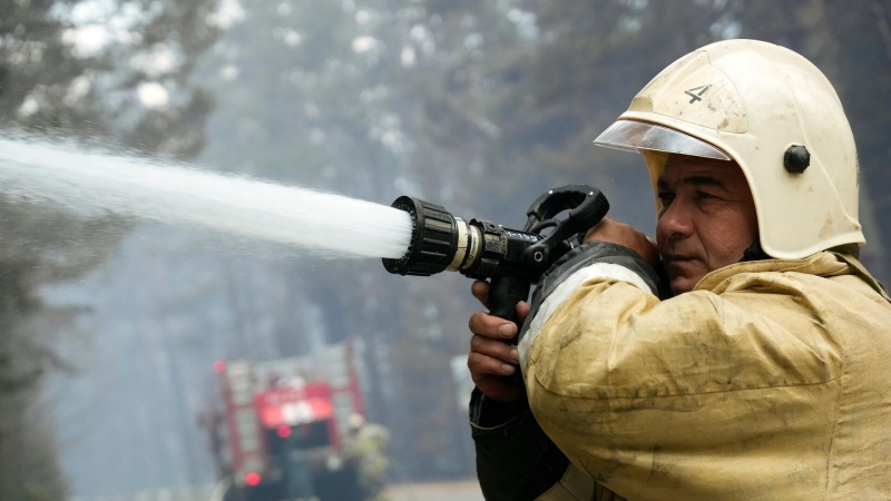 На одном из судов в порту Приморск после атаки БПЛА ликвидируют возгорание