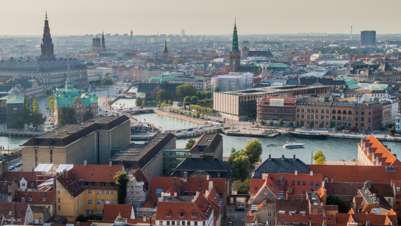 Над аэропортом Ольборга в Дании закрывали воздушное пространство