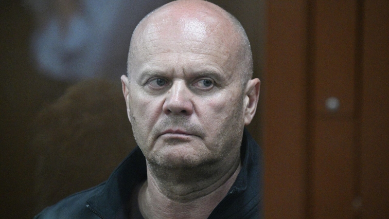 Обвиняемый во взятке экс-мэр Красноярска активно сотрудничает со следствием