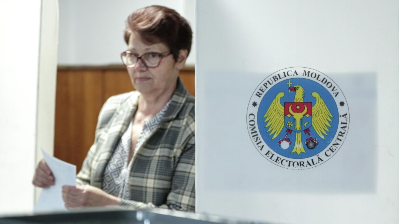 Оппозиция получит 48 мандатов по итогам выборов в Молдавии