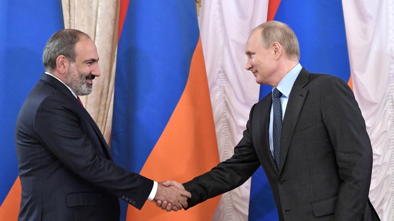 Пашинян оценил диалог с Путиным и Мишустиным