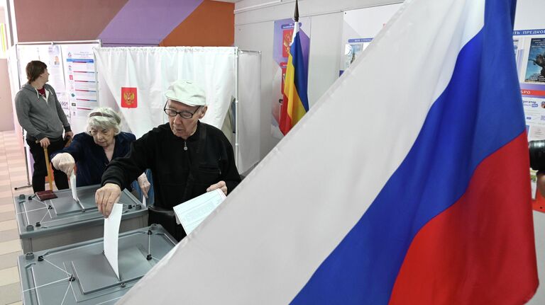 Появились предварительные результаты губернаторских выборов в трех регионах