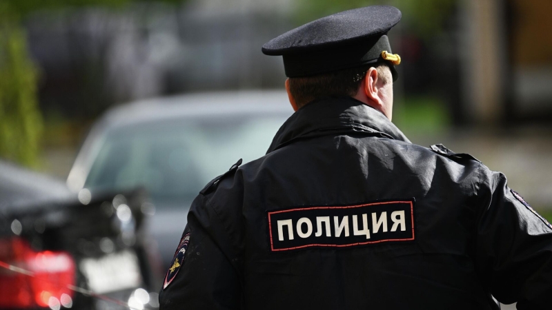 Полиция разыскивает виновного в поджоге офиса банка в Ленобласти