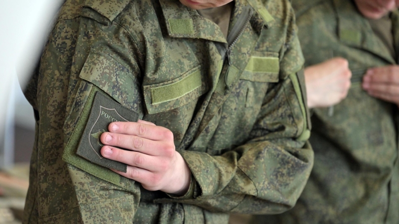 Правительство поддержало проект о призыве на военную службу в течение года