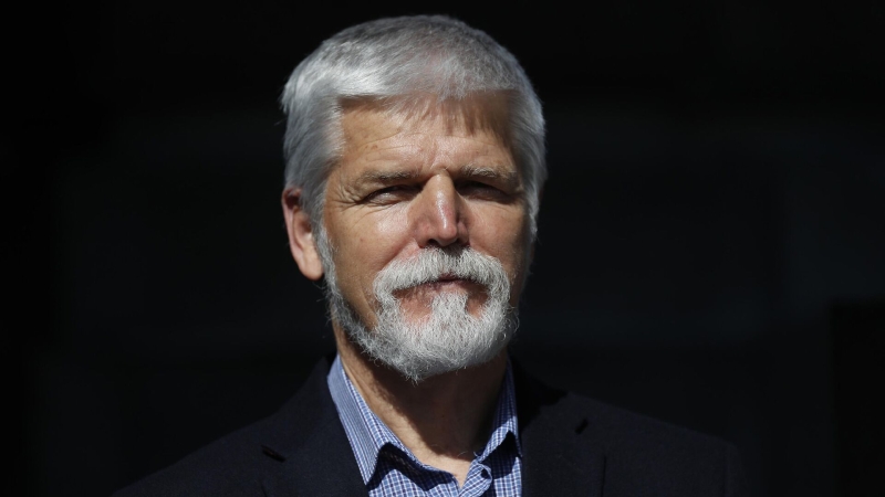 Президент Чехии выступил с угрозой после инцидента с МиГ-31