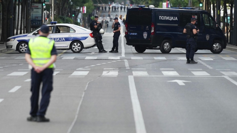 Протестующие заблокировали улицы в центре Белграда