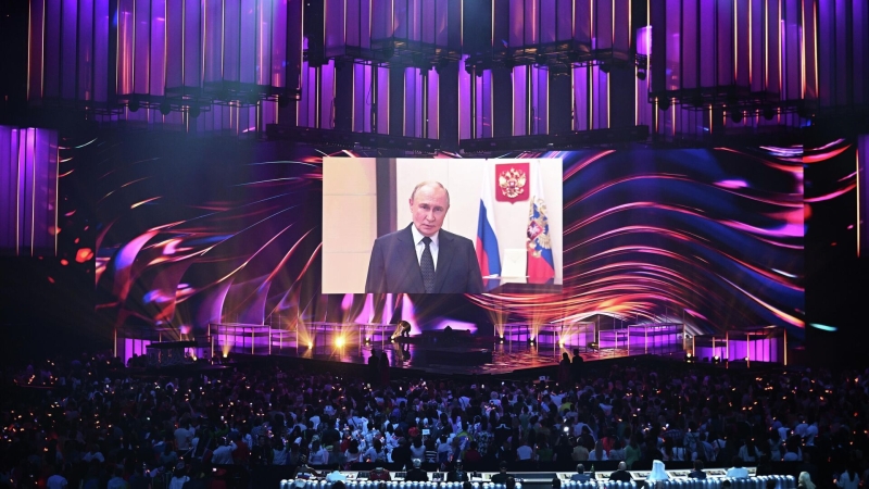 Путин назвал финал "Интервидения" одним из самых ожидаемых событий года