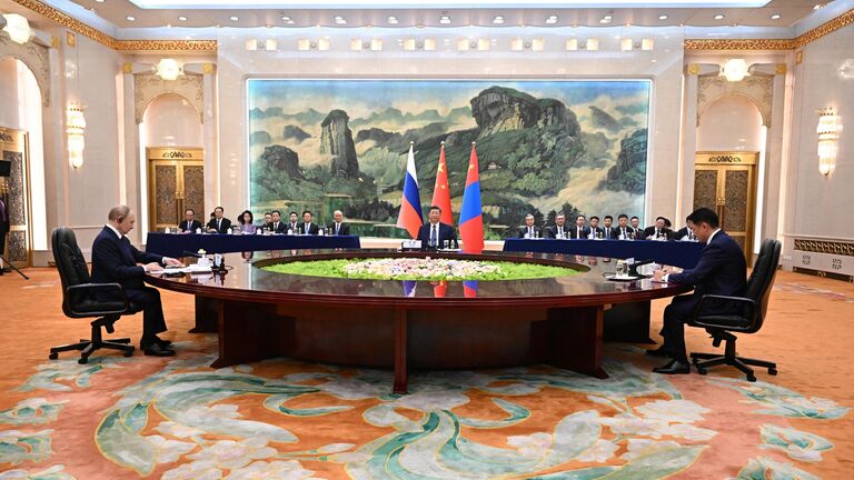 Путин одержал дипломатическую победу, пишет Bloomberg