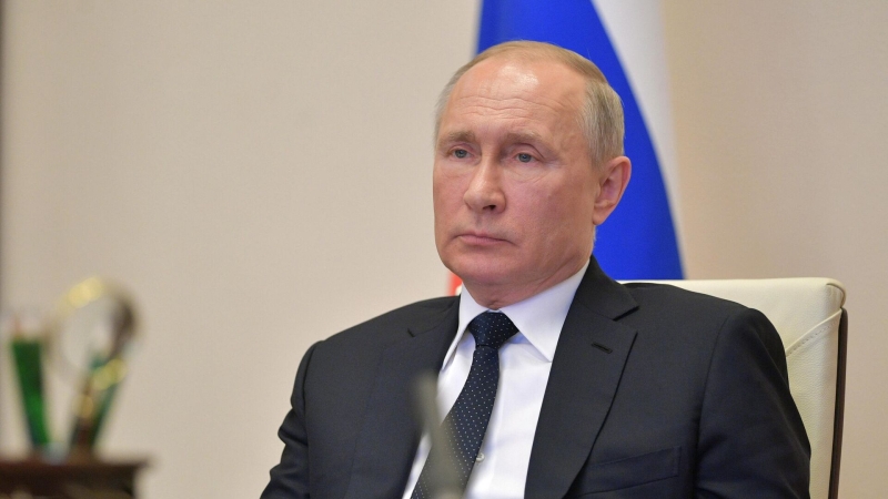 Путин призвал глав регионов решать задачи, стоящие перед ними
