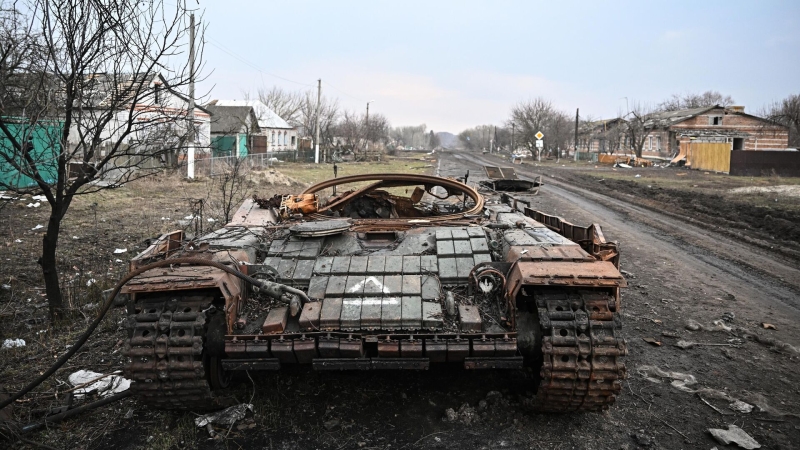 Российские военные уничтожили спрятанный танк ВСУ