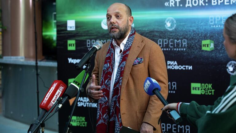 "RT.Док: Время наших героев" впервые прошел в Белоруссии