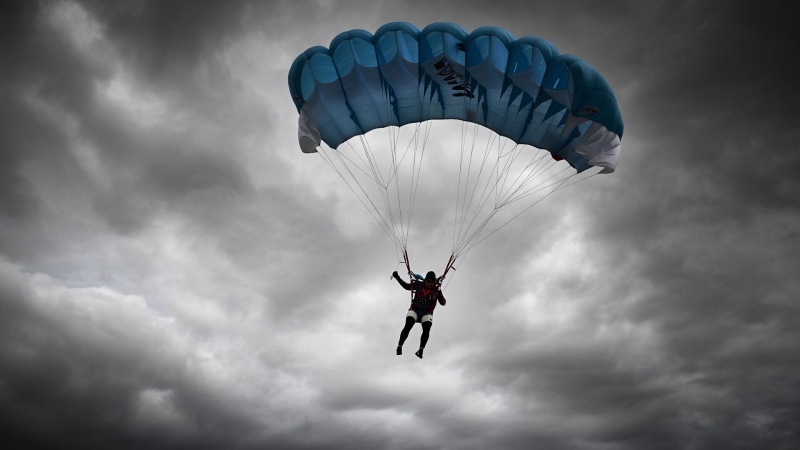 Сестры из Бурятии, рассказавшие Путину о своей мечте, прыгнут с парашютом