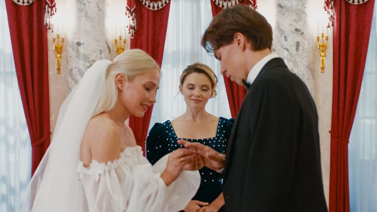 Скоро в онлайн-кинотеатрах: самые ожидаемые фильмы и сериалы