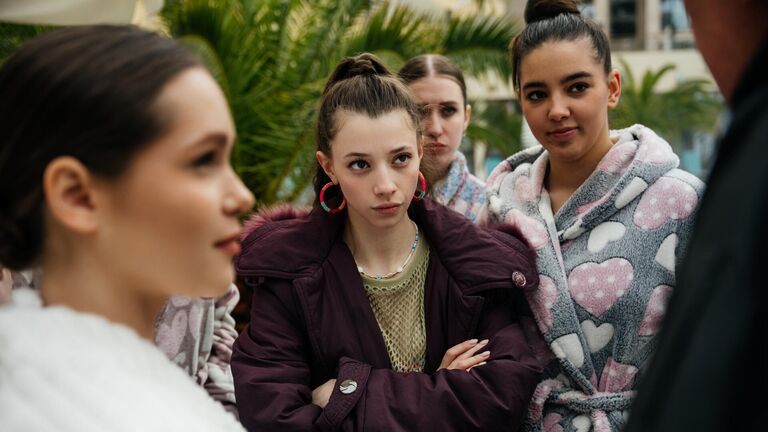 Скоро в онлайн-кинотеатрах: самые ожидаемые фильмы и сериалы