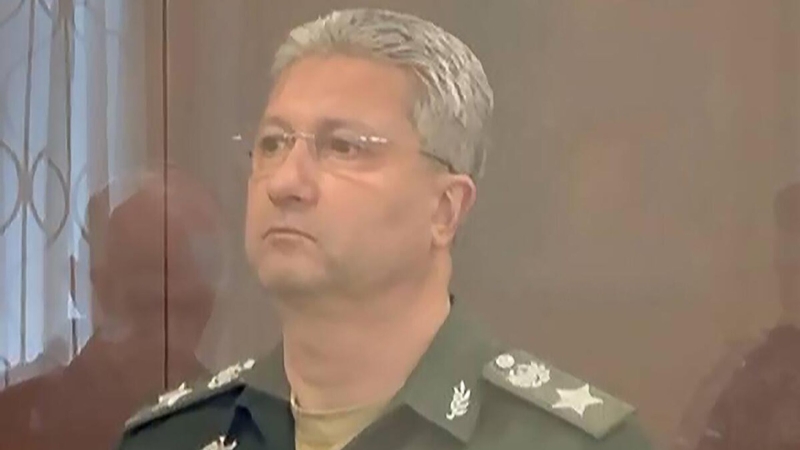 Суд отложил рассмотрение жалоб Иванова и Филатова на приговор