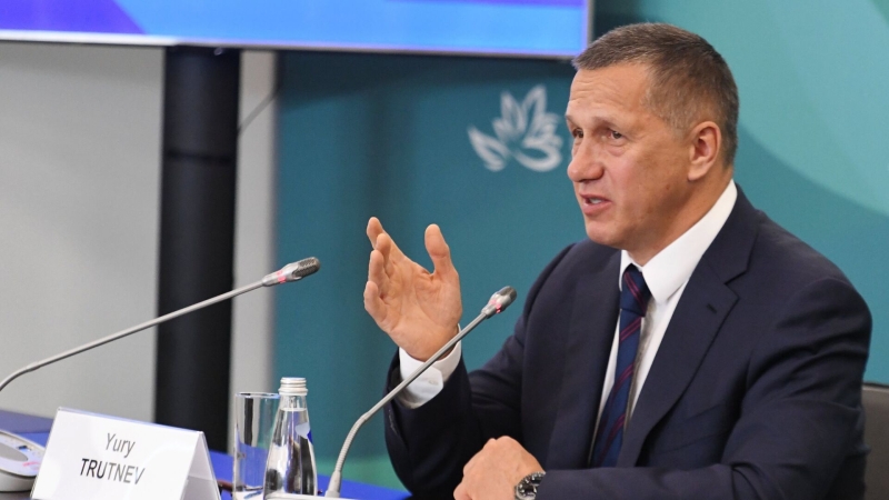 Трутнев рассказал о работе производителей продукции для СВО