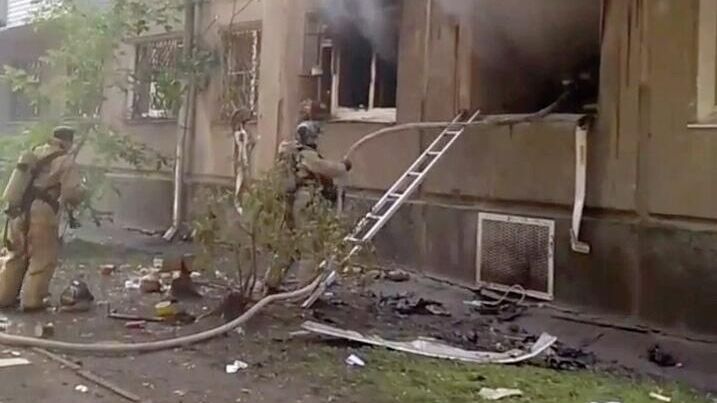 В Ангарске после взрыва в многоэтажке ввели режим ЧС