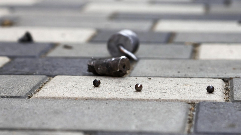 В Калужской области сбитый БПЛА повредил три автомобиля