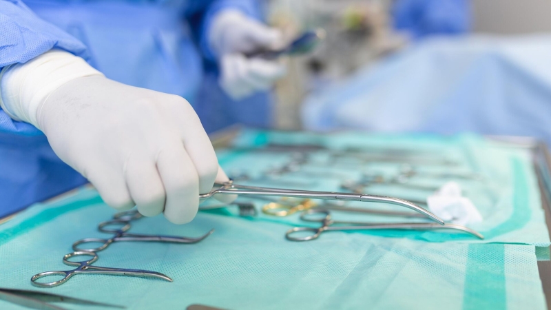 В Кирове врачи удалили пациенту гигантскую опухоль размером с голову