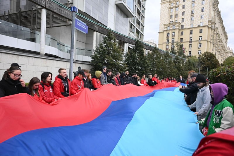 В Москве прошла акция ко Дню воссоединения Донбасса и Новороссии с Россией