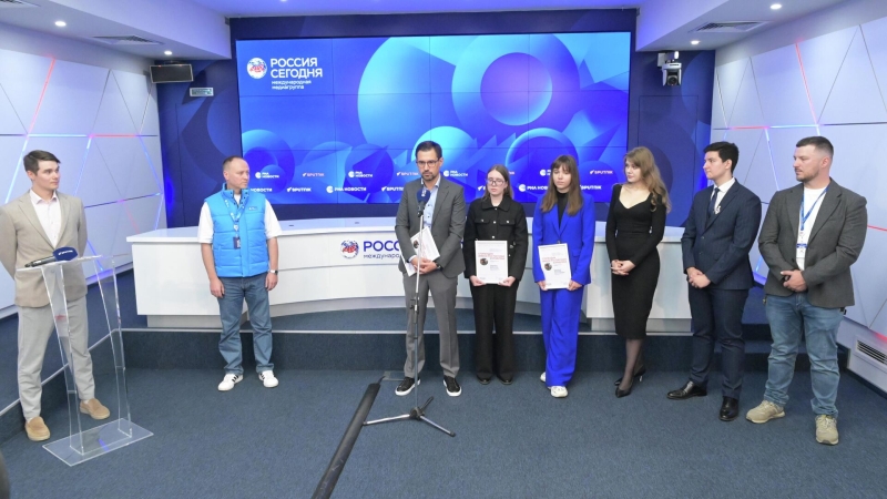 В Москве вручили дипломы стипендии имени Журавлева