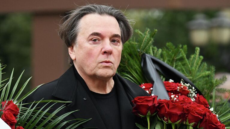 В Москве завершилась церемония прощания с Тиграном Кеосаяном