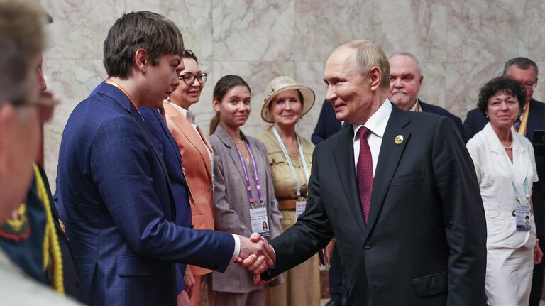 В Нидерландах заявили о невозможности глобальной изоляция Путина