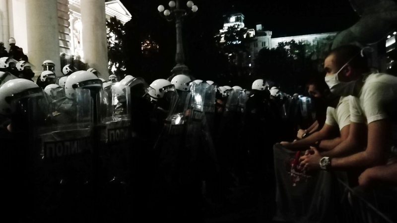 В Сербии заявили о присутствии евродепутатов на протесте в Нови-Саде