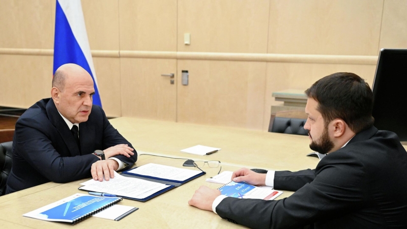 Внутри России должна вырасти интенсивность авиасообщения, заявил Мишустин