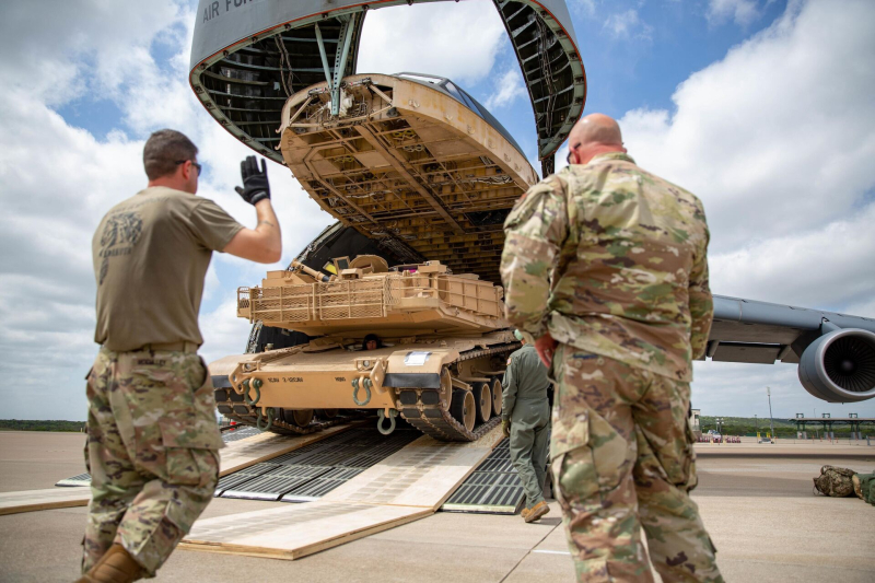 "Абрамс": основные характеристики, преимущества и недостатки танка