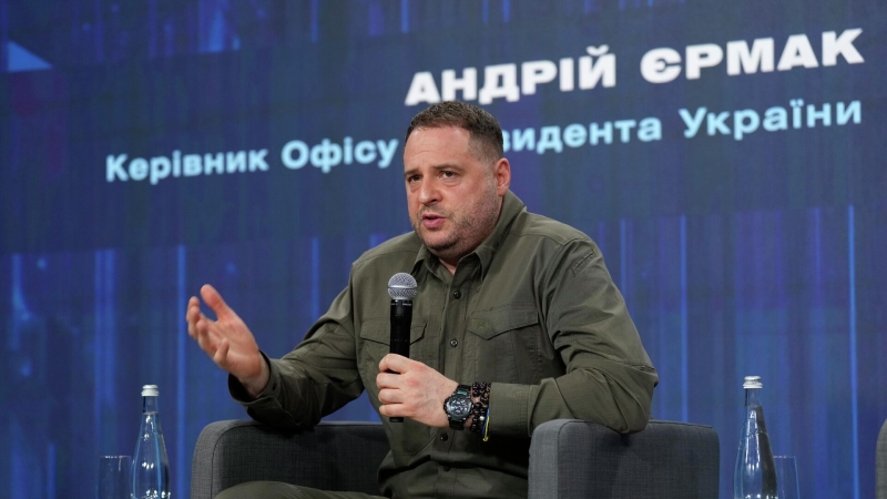 Экс-глава МИД Украины назвал Ермака оппортунистом