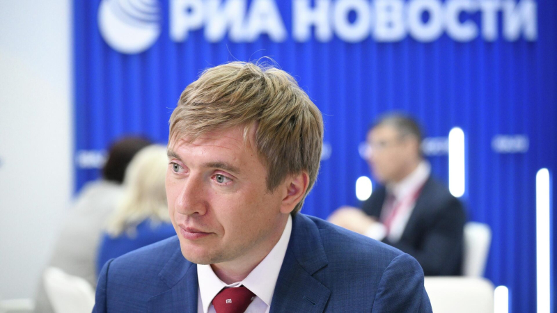 Гуров рассказал об увеличении суммы гранта в конкурсе Росмолодежи