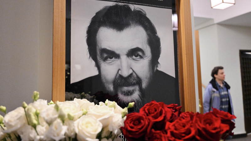 Игоря Золотовицкого похоронили на Троекуровском кладбище