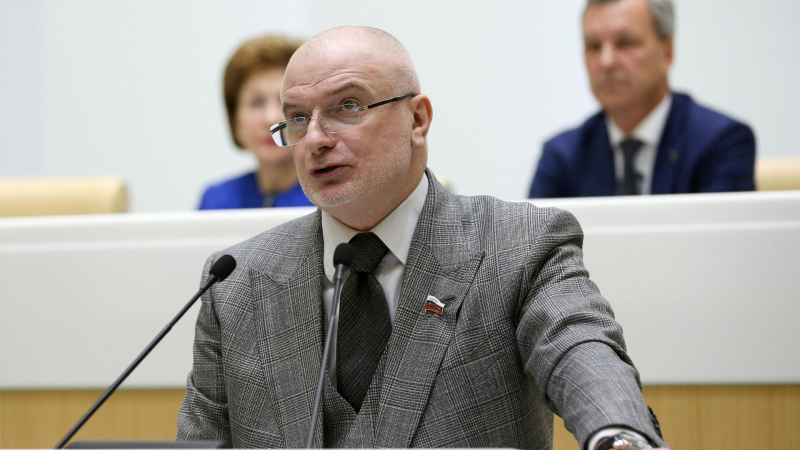 Клишас объяснил, почему ЕС не решится на торговую войну с США