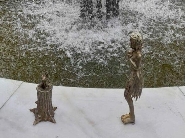 Квест по талисманам: самые необычные мини-скульптуры России