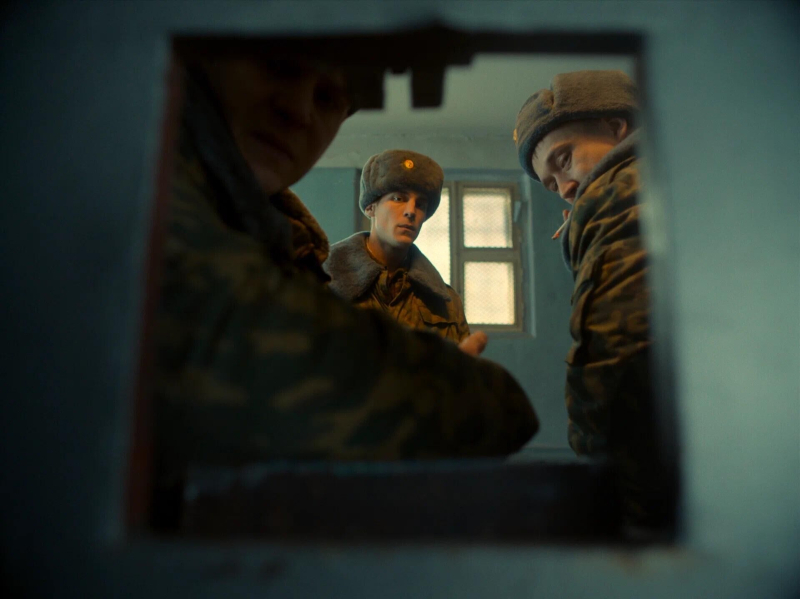 Лучшие фильмы, сериалы и артисты 2025 года: к кому улетят "Золотые орлы"