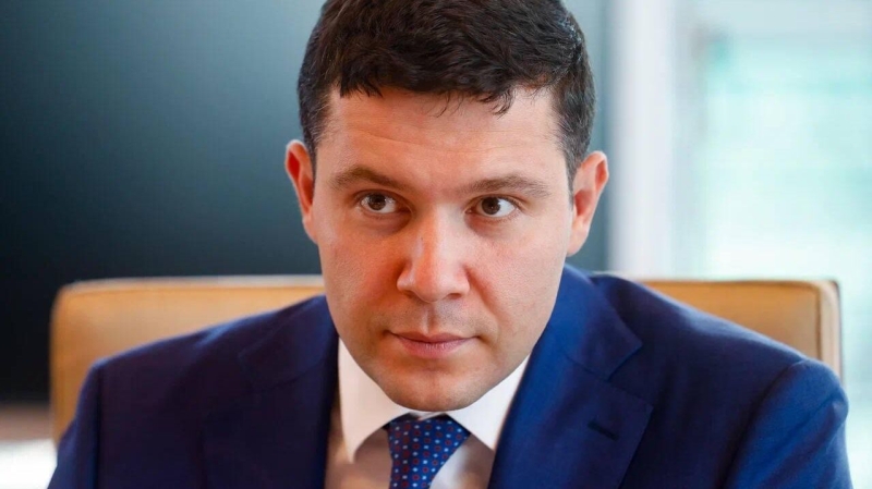 На кассах заблокировали 2,6 миллиарда опасных продуктов, заявил Алиханов