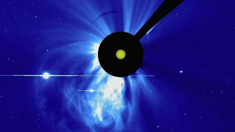 На Солнце произошел крупный двойной взрыв